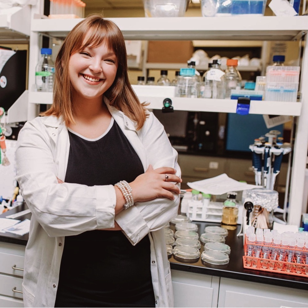 Meet your Posher, Tessa